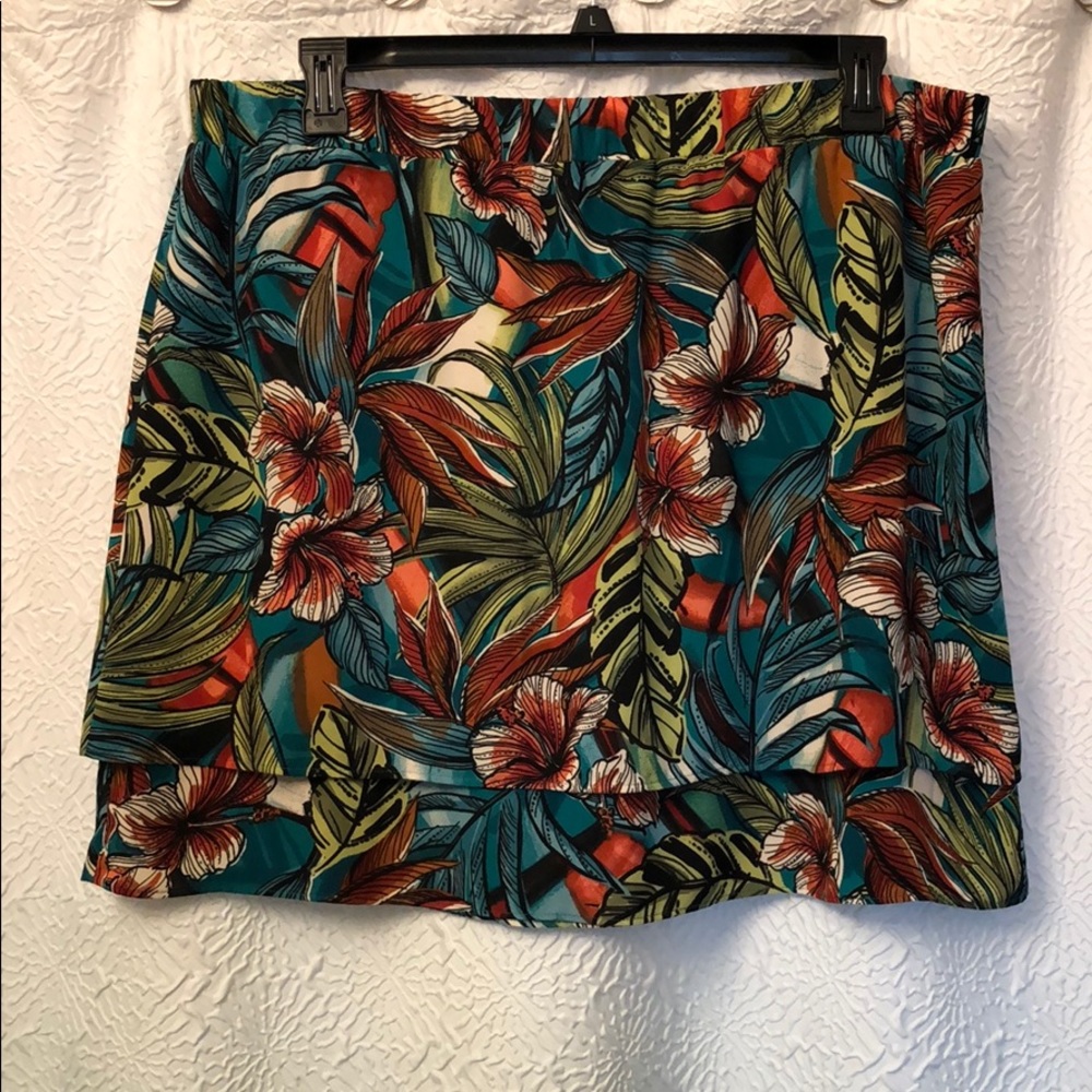 NWOT Tropical 🌴 Loft Skirt
